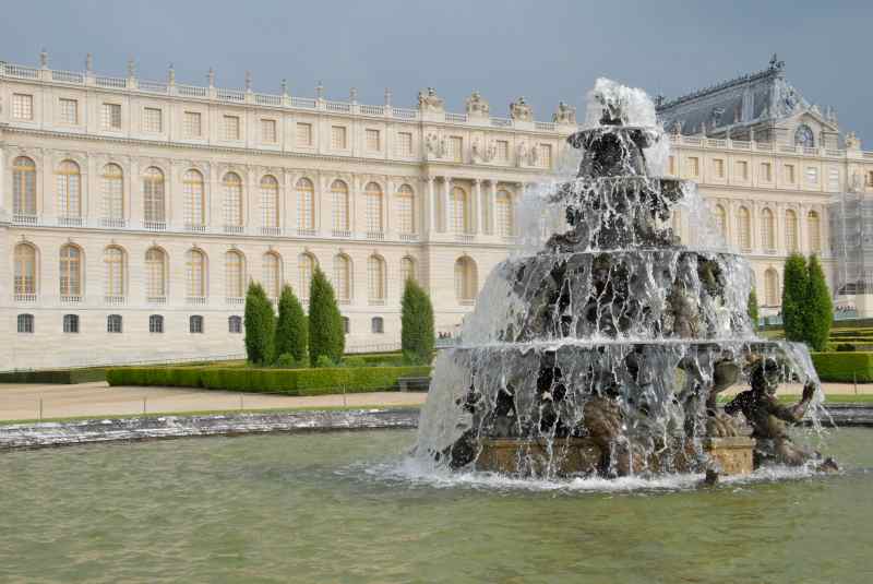 0009_pyramide-d-eau_versailles_jacques-de-givry