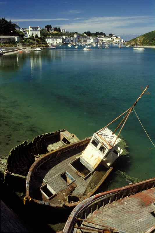 0010_epaves_port_Sauzon_Belle-Ile_Jacques-de-Givry.